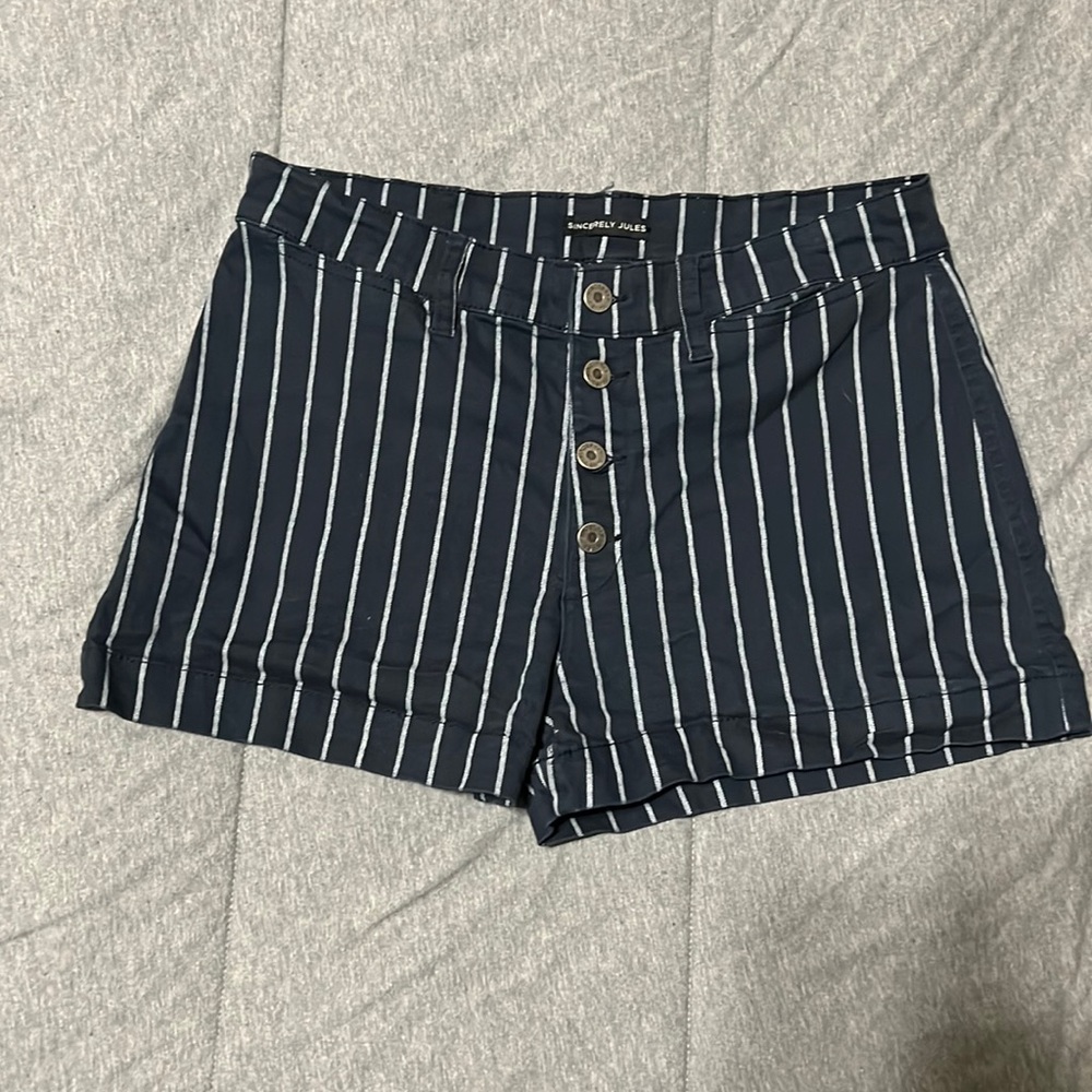 Sincerely Jules Shorts